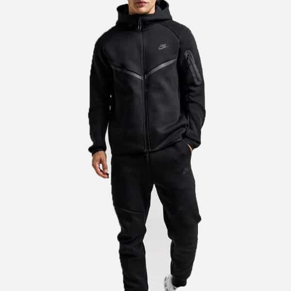 Ensemble Nike Tech Fleece